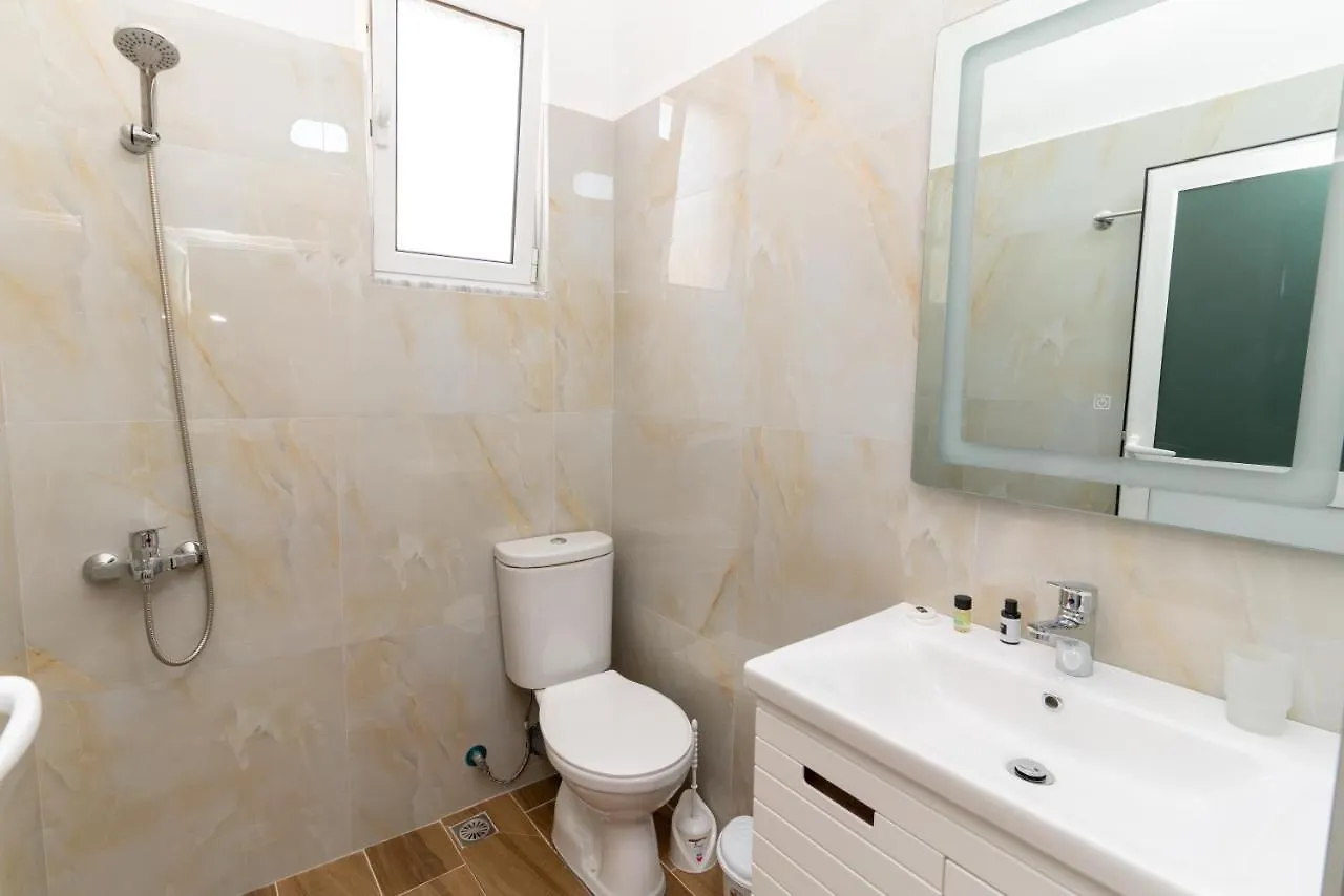 Laa Melossa Saranda Apartament