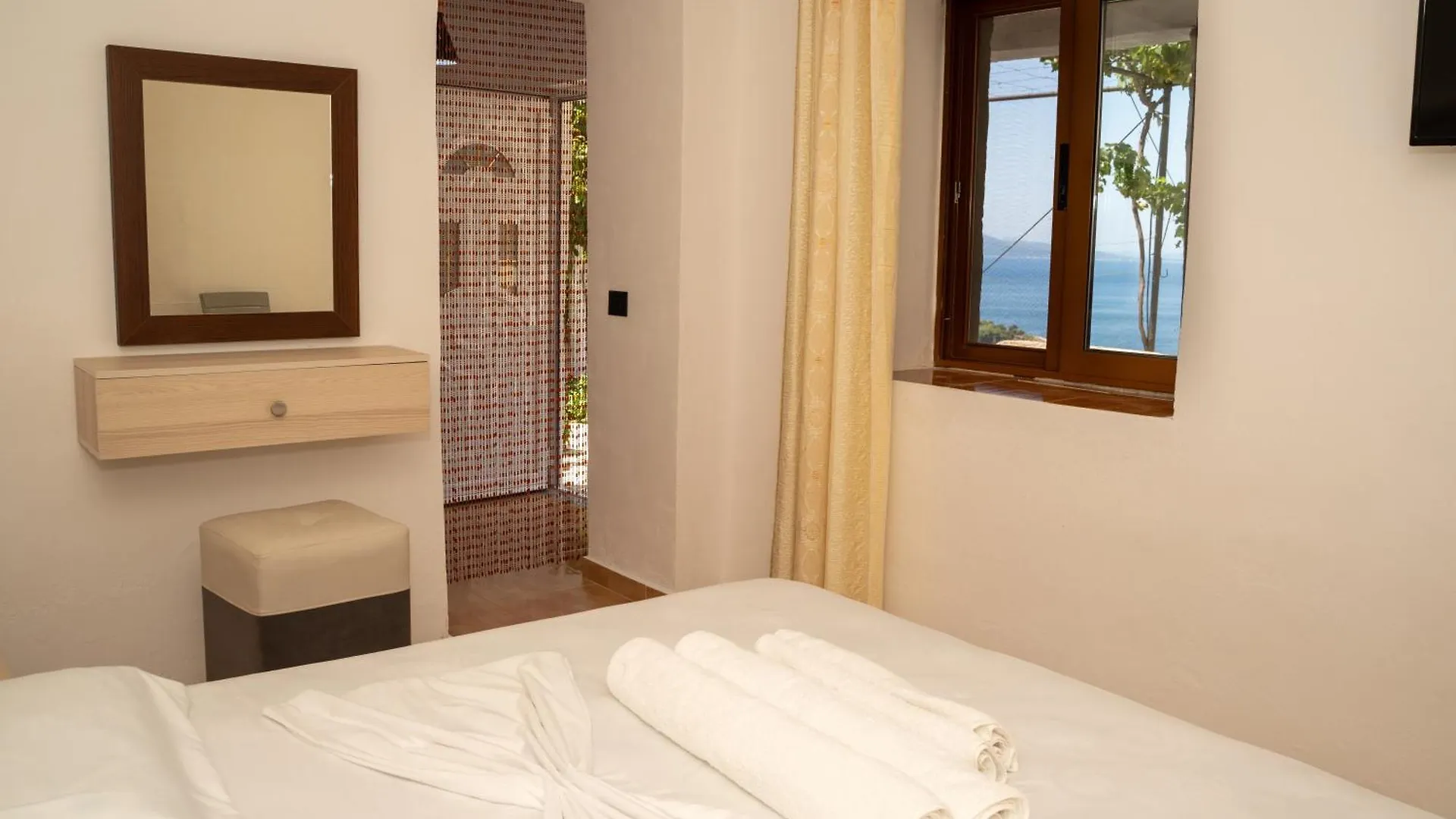Apartament Laa Melossa Saranda